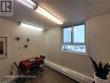 225 HARVARD Place Unit# 1607 Kitchener