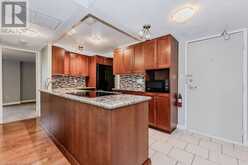 260 SHELDON Avenue Unit# 808 Kitchener