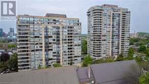 6 WILLOW Street Unit# 1807 Waterloo