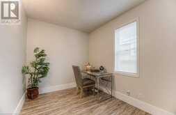 43 BARCLAY Avenue Kitchener