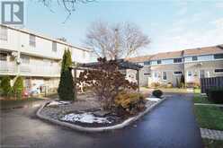 35 BRECKENRIDGE Drive Unit# 14 Kitchener