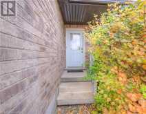 1389 COUNTRYSTONE Drive Kitchener