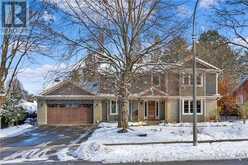 7 HUNTLEY Crescent Kitchener