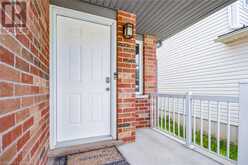 51 SEABROOK Drive Unit# Upper Kitchener