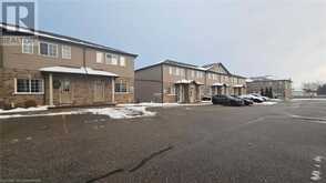 1180 COUNTRYSTONE Drive Unit# 1B Kitchener