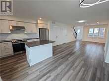 235 CHAPEL HILL Drive Unit# 16 Kitchener