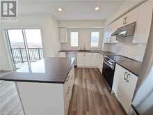 235 CHAPEL HILL Drive Unit# 16 Kitchener