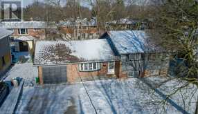 60 GILMOUR Crescent Kitchener