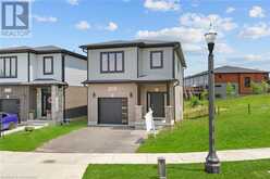 900 CHAPEL HILL Court Kitchener