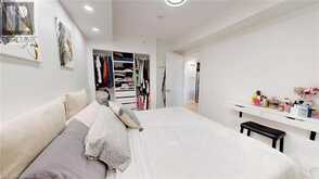 2220 LAKE SHORE Boulevard W Unit# 406 Toronto