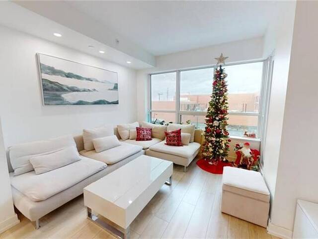 2220 LAKE SHORE Boulevard W Unit# 406 Toronto Ontario