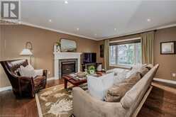 17 WEIR Drive Guelph