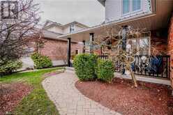 17 WEIR Drive Guelph