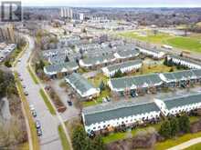 42 GREEN VALLEY Drive Unit# 2 Kitchener