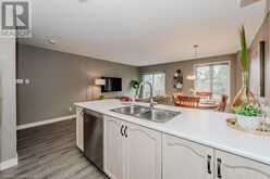 42 GREEN VALLEY Drive Unit# 2 Kitchener