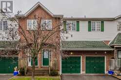 42 GREEN VALLEY Drive Unit# 2 Kitchener