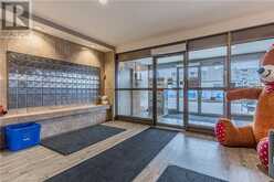 3227 KING Street E Unit# 908 Kitchener