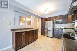 118 UDVARI Crescent Kitchener