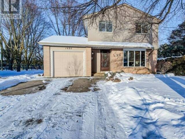 1820 BRIARWOOD Drive Cambridge Ontario