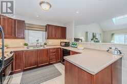 350 DOON VALLEY Drive Unit# 5A Kitchener