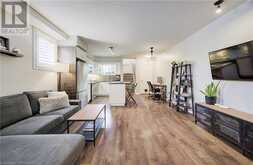 240 WESTMEADOW Drive Unit# D9 Kitchener