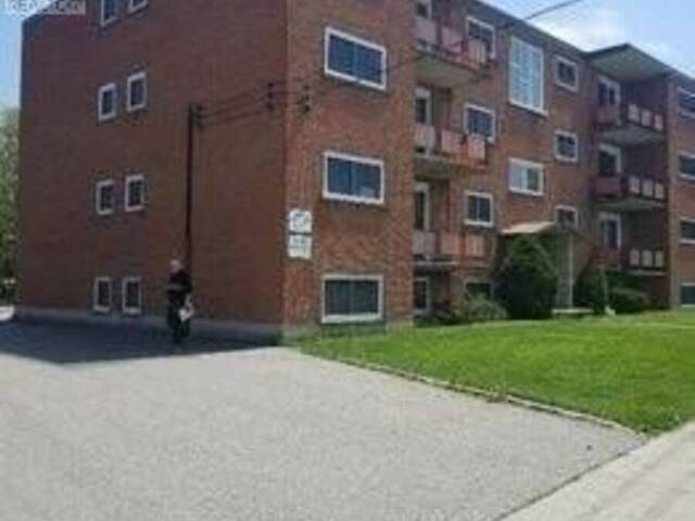 12 WESTMOUNT Road W Unit# 12 Kitchener Ontario