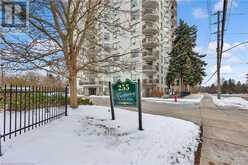 255 KEATS Way Unit# 804 Waterloo