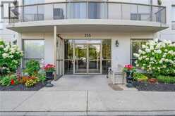 255 KEATS Way Unit# 607 Waterloo