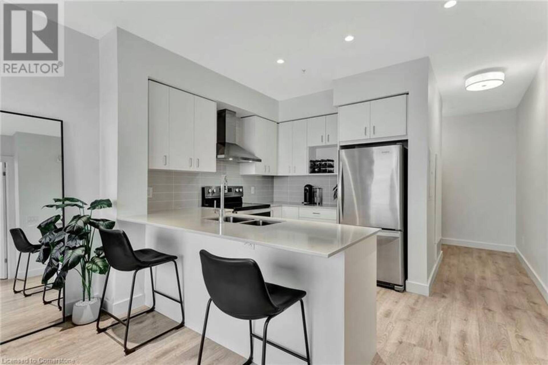 50 GRAND AVENUE S Unit# 906 Cambridge