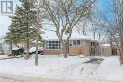 16 OVERLEA Crescent Kitchener