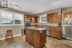 670 ELIZABETH Street E Listowel