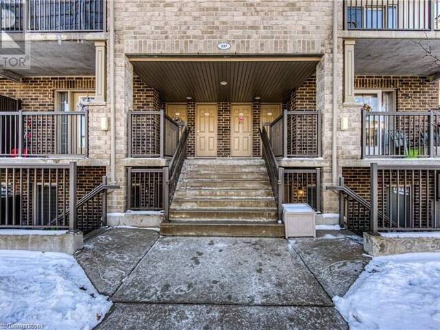 237 RACHEL Crescent Unit# E Kitchener Ontario