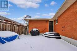 37 MONTCALM Drive Kitchener