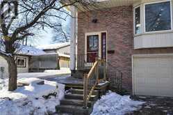 244 NORTHLAKE Drive Unit# A Waterloo