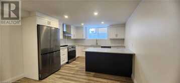 90 WEDGEWOOD Drive Unit# LOWER Kitchener