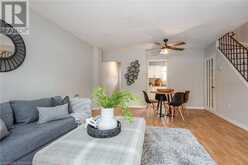 162 JANSEN Avenue Unit# 21 Kitchener