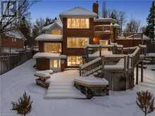 32 MAPLE HILL Drive Kitchener