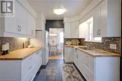 193 LAKESIDE Drive Kitchener