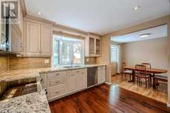 111 DUNSMERE Drive Kitchener