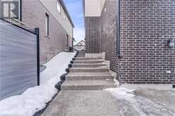 916 DUNNIGAN Court Kitchener