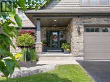 112 RUBY'S Crescent Mount Forest