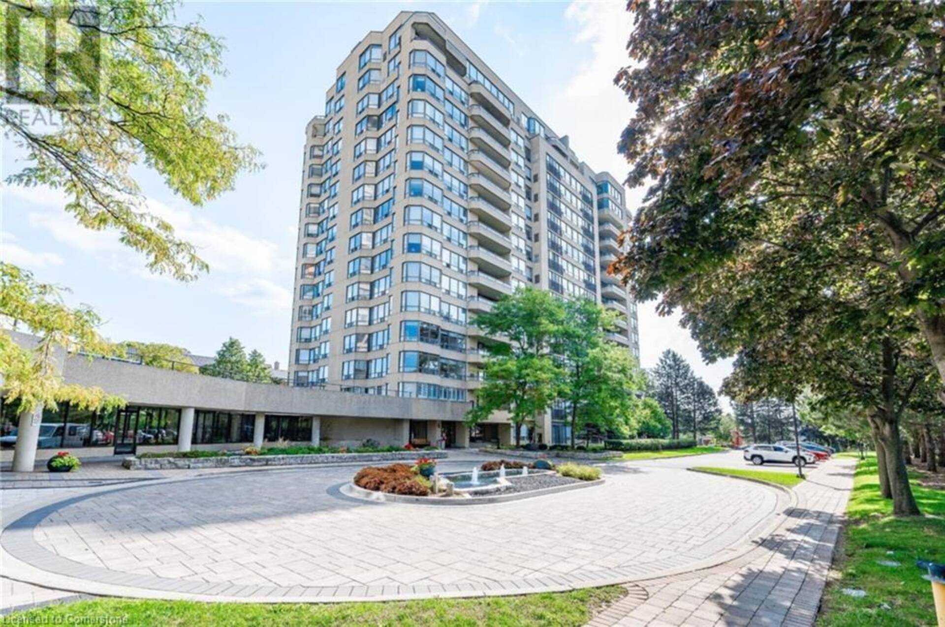 4 WILLOW Street Unit# 501 Waterloo