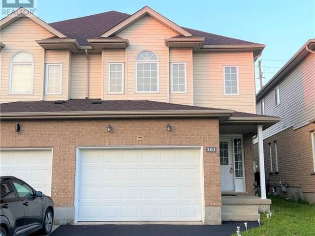 202 BUTTERCUP Court Waterloo Ontario