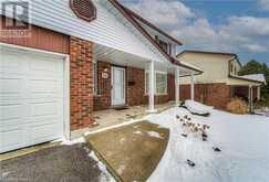 16 WOODVIEW Crescent Kitchener