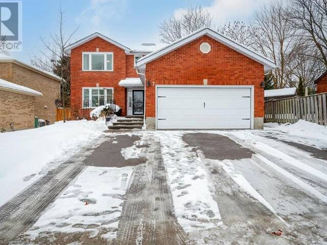 7 CHANDOS Drive Kitchener Ontario