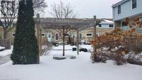 35 BRECKENRIDGE Drive Unit# 32 Kitchener