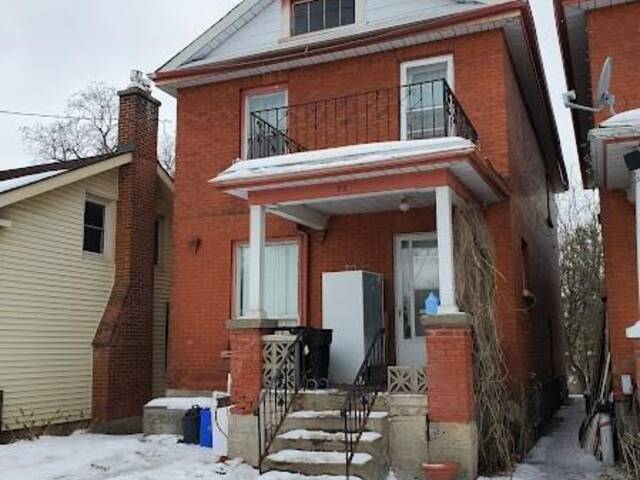 70 WELLINGTON Street Cambridge Ontario