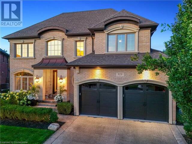 929 RIVERSTONE Court Kitchener Ontario