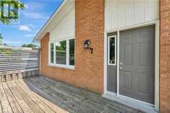 7 HILLSIDE Drive Kitchener