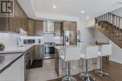 418 ATHABASCA Common Oakville